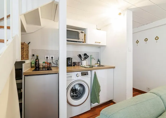 Joli Du Paillon 니스